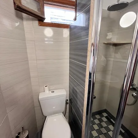 מלון Aphrodite *